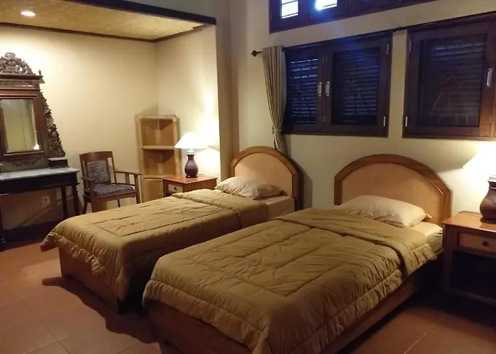 Guest house Titipan House