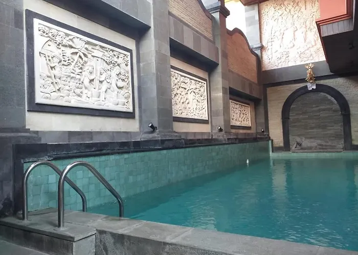 Titipan House *